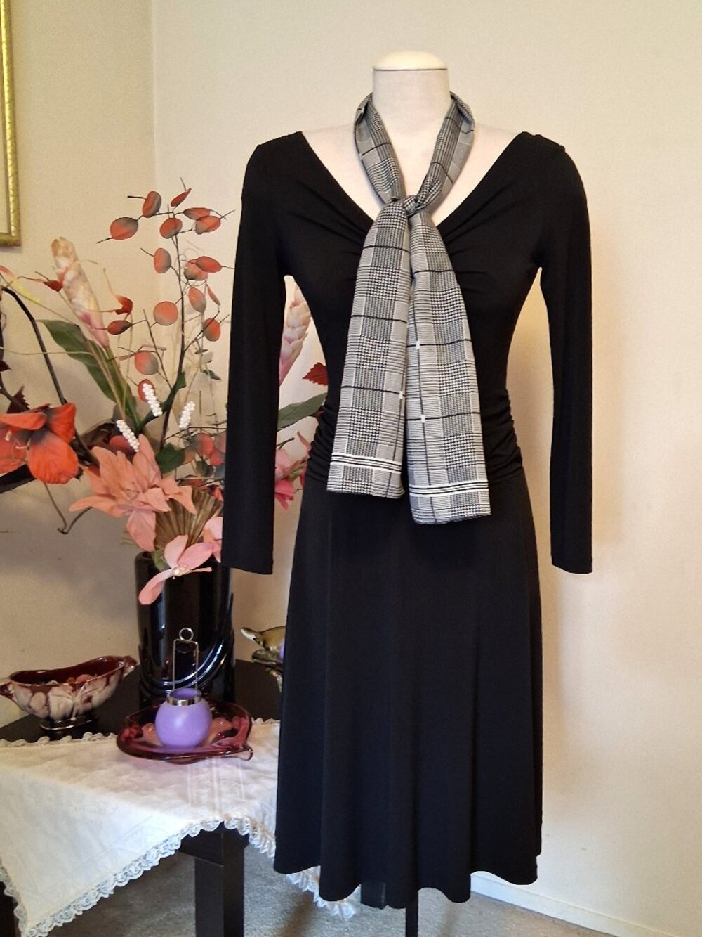 Vintage Silk Scarf Neckwear Check Spring Fall Winter Scarves Rare Luxury